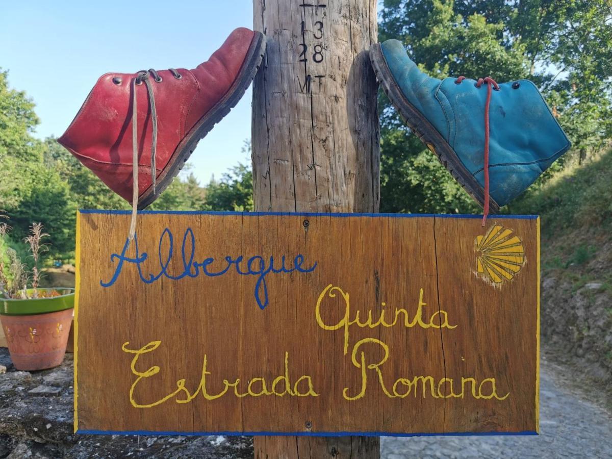 Quinta Estrada Romana - Albergue De Peregrinos Cerdal Zewnętrze zdjęcie